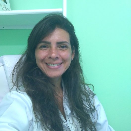 Viviane Braga Leite B.