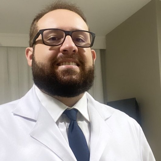 Dr. Guilherme Amadeu Poleto