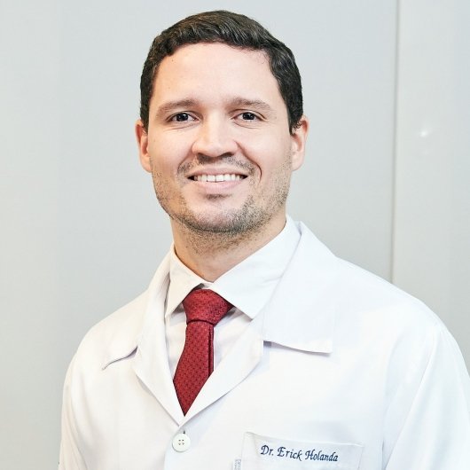 Dr. Erick Carneiro De Holanda