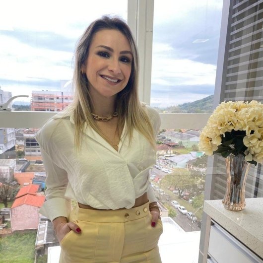 Dra. Jordana Moura