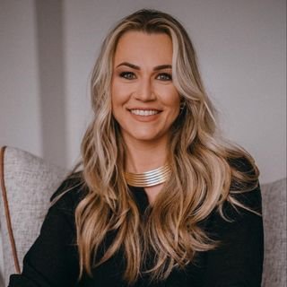 Dra. Karina Cipriani