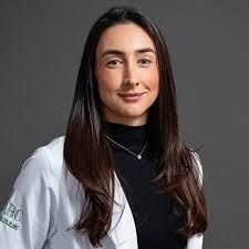 Dra. Beatriz Conti Naves