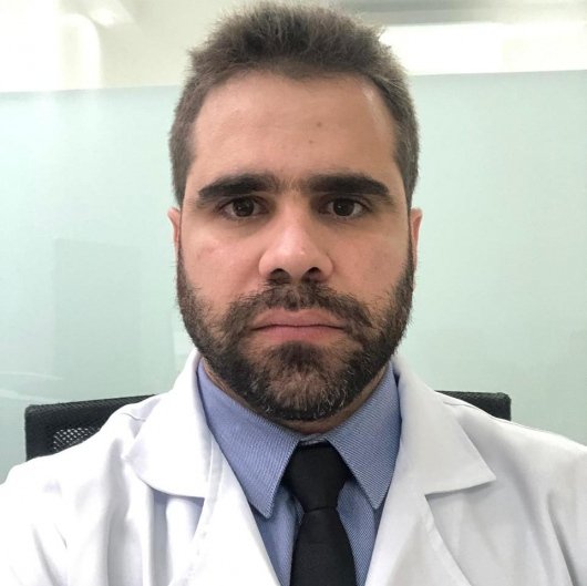 Dr. André Rodrigues