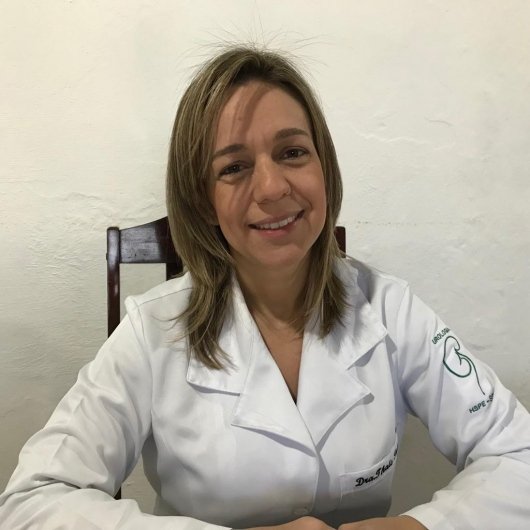 Dra. Thaís Tinti