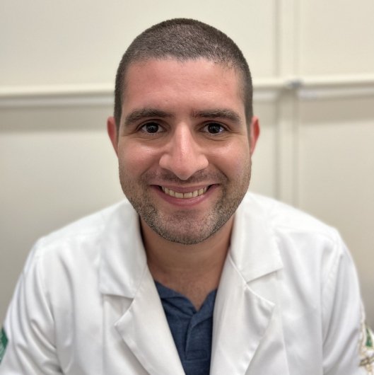 Dr. Henrique Cordeiro Santiago