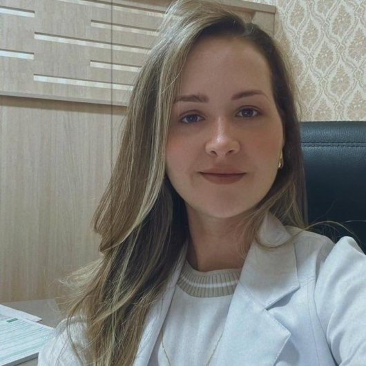 Dra. Clariana Ferreira Da Costa Martins