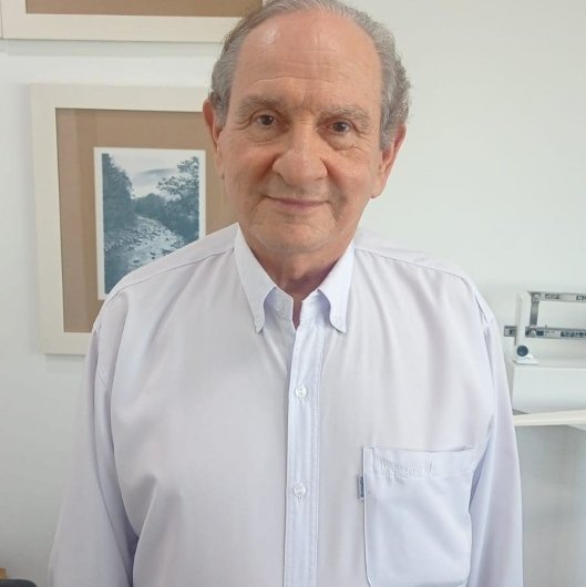 Dr. Carlos Alberto Martins Tosta