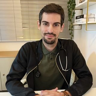 Dr. Rafael Bernardes Machado