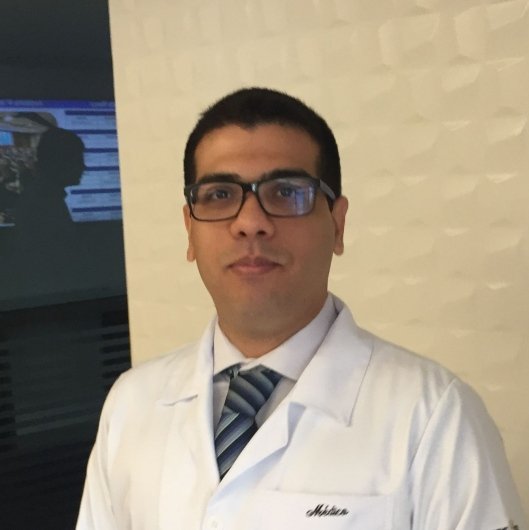 Dr. Caio Albert Costa