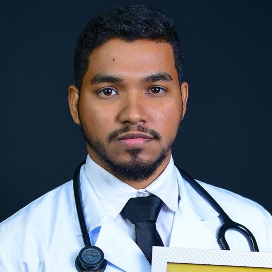 Dr. Arthur Silva Alves