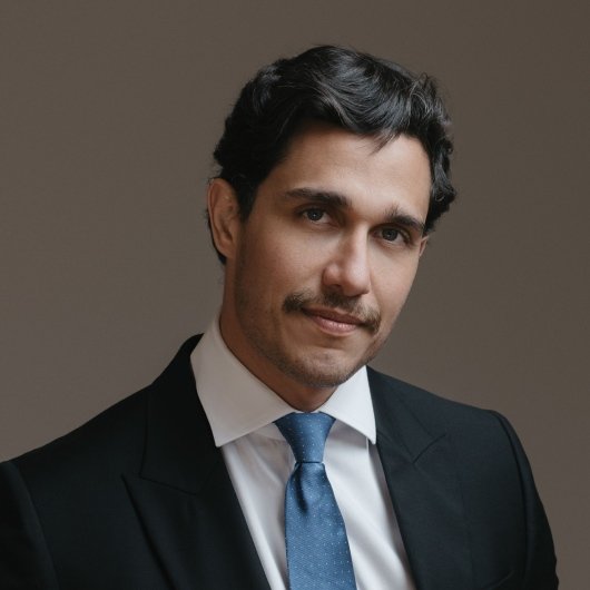 Dr. Magno Liberato