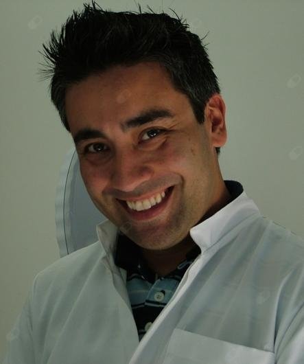 Dr. Carlos Santana Fukubara
