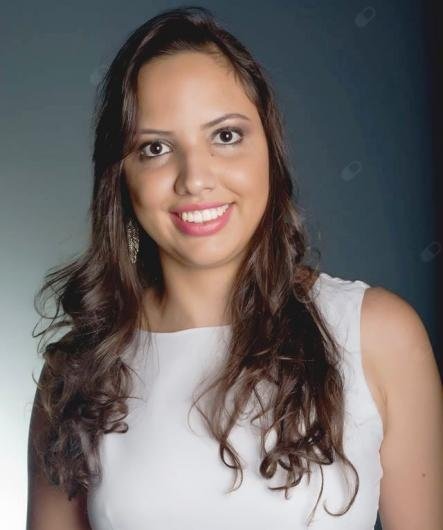 Dra. Kariny Nogueira