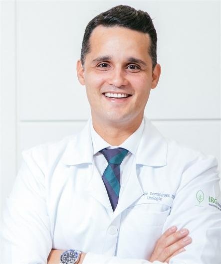 Dr. Felipe Domingues Dias