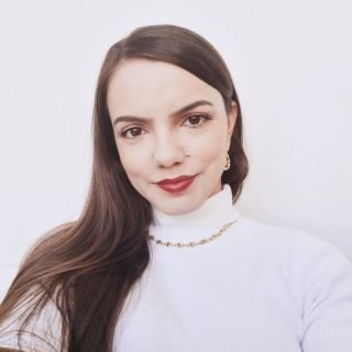 Dra. Carla Luana Fagundes Gomes