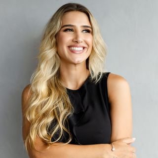 Dra. Rafaela Gadens