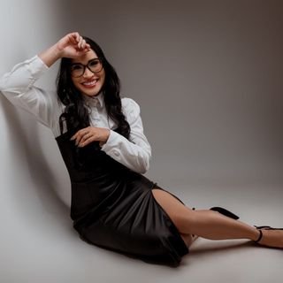 Dra. Lícia Matozo