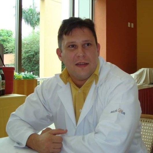 Dr. Alexandre Benamor