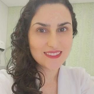 Dra. Mariana Morato Oliveira Dias