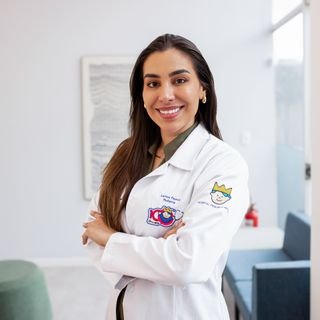 Dra. Larissa Rosa Passos