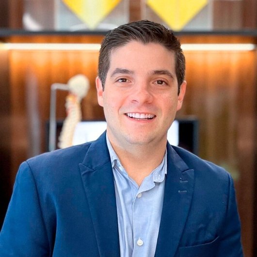 Dr. Andre Sousa Garcia