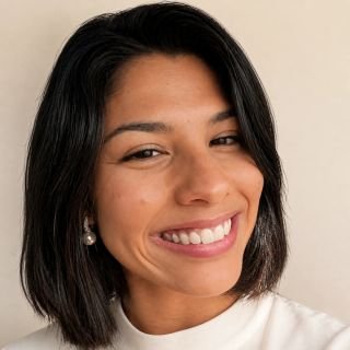 Dra. Stephanie Dutra