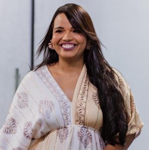 Dra. Ana Cláudia Fernandes Silva