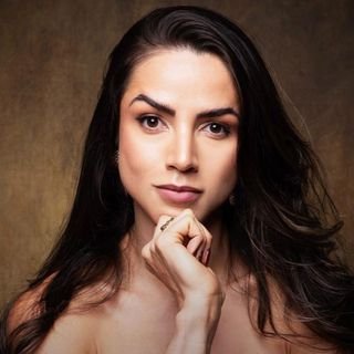 Dra. Bruna Costa