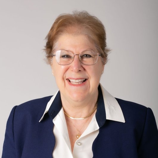 Cyllene Maria Dalledone Montanha