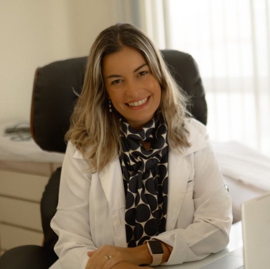 Dra. Vanessa Monte de Mello