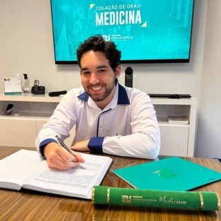 Dr. Daniel Leles da Silveira