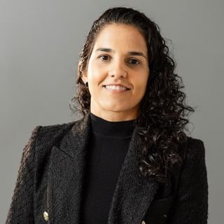 Dra. Tássia Barboza