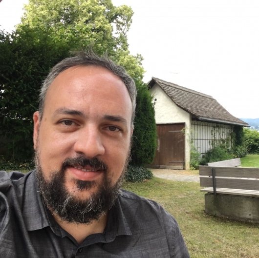 Dr. Guilherme Luiz Medeiros Breschi
