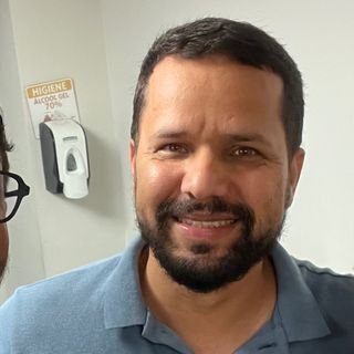Dr. Iuri Vasconcelos