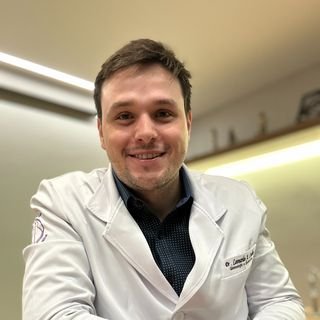 Dr. Leonardo Ayres Coelho