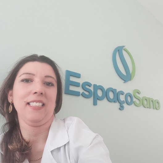 Dra. Cristiane Roscamp