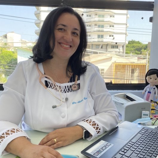 Dra. Andréa Bruno Cerutti