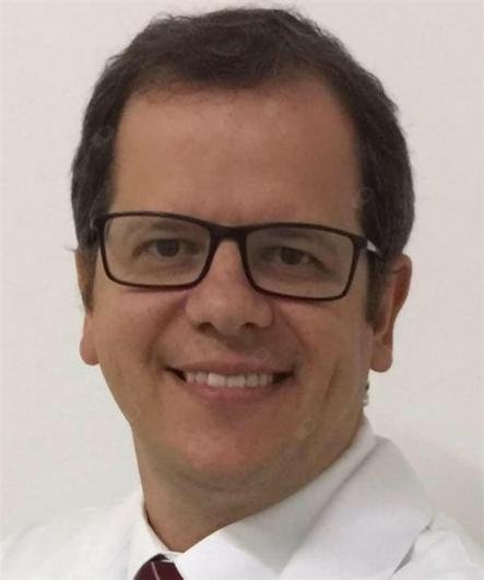 Dr. Lucas Borelli Bovo