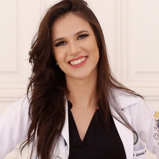Dra. Gabriela Mendes Barcelos