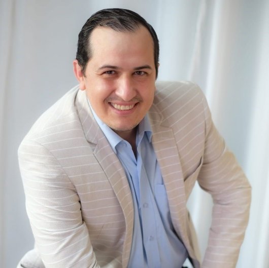 Dr. Waldiredson Torres Borges