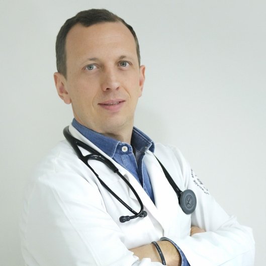 Dr. Rafael Vinicius Cavazzana