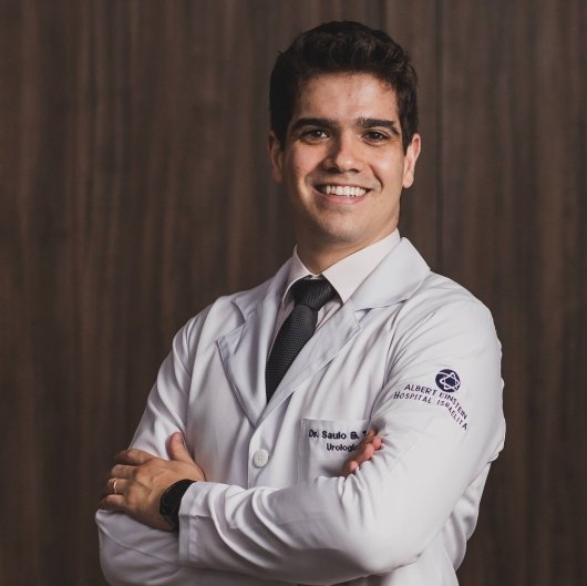 Dr. Saulo Teles