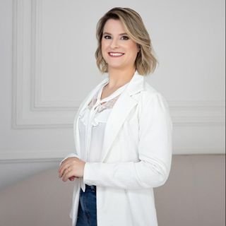 Dra. Viviane Peruzzo