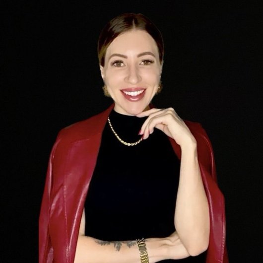 Dra. KAISA NAUROSKI
