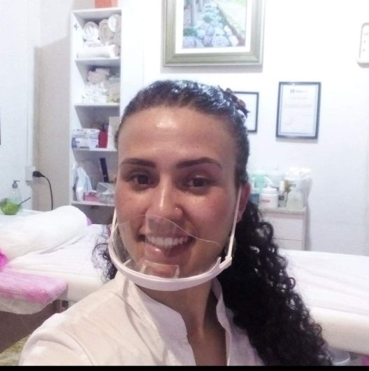 Cristiane Carolina Alves Cruz
