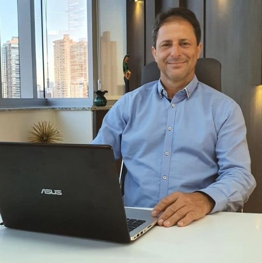 Dr. Claudio Alves da Costa