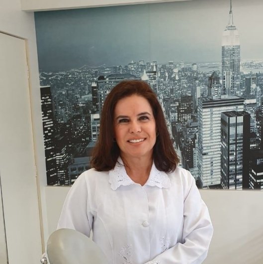 Dra. Tatiana Campos Salles da Silva