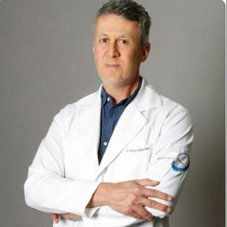 Prof. Rodrigo Sebba Aires
