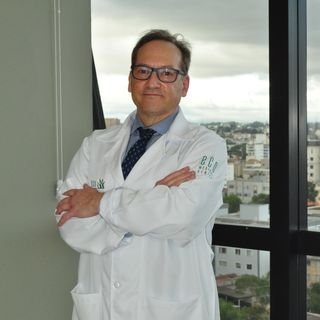 Dr. Roberto Laporte Ambrozewicz