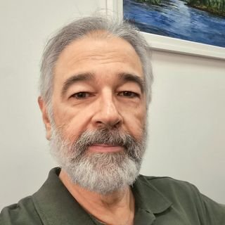Prof. Luciano Espirito Santo